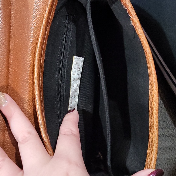 Perry Ellis Portfolio Purse - Picture 7 of 9